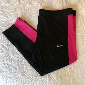 Nike Dri-Fit Capri Leggings